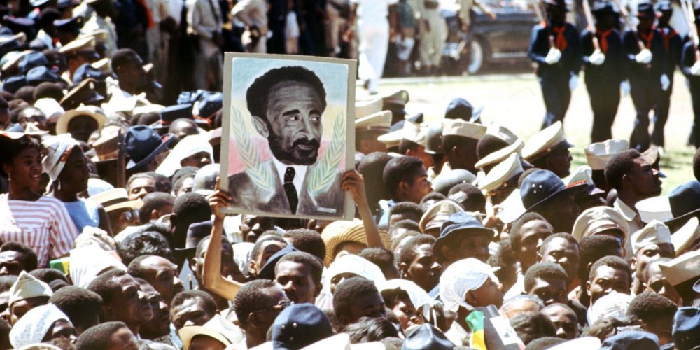 Global_Folder's tweet photo. Emperor Haile Selassie visited Jamaica and was welcomed by over 100,000 Rastafarians on April 21, 1966. They played drums &amp; smoked weed. 

Rastafarians worship Selassie as the Messiah. They all wanted to see him at Palisadoes Airport in Kingston, Jamaica. https://t.co/XdKegR1Mo2