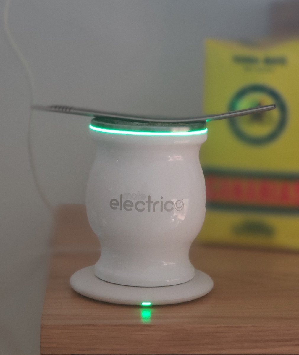 Precalentando el encuentro...

#mate #ArgentinaBrasil #yerbamate #ervamate #Canarias #TVpublica