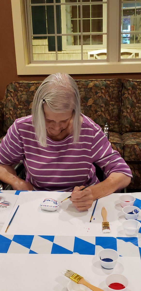 Greenleaf_HC's tweet photo. Veterans Day rocks our residents painted last week https://t.co/cmUg1DjaGY