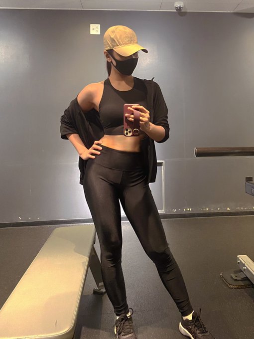 コスプレイヤーあたるさんのTwitter画像13