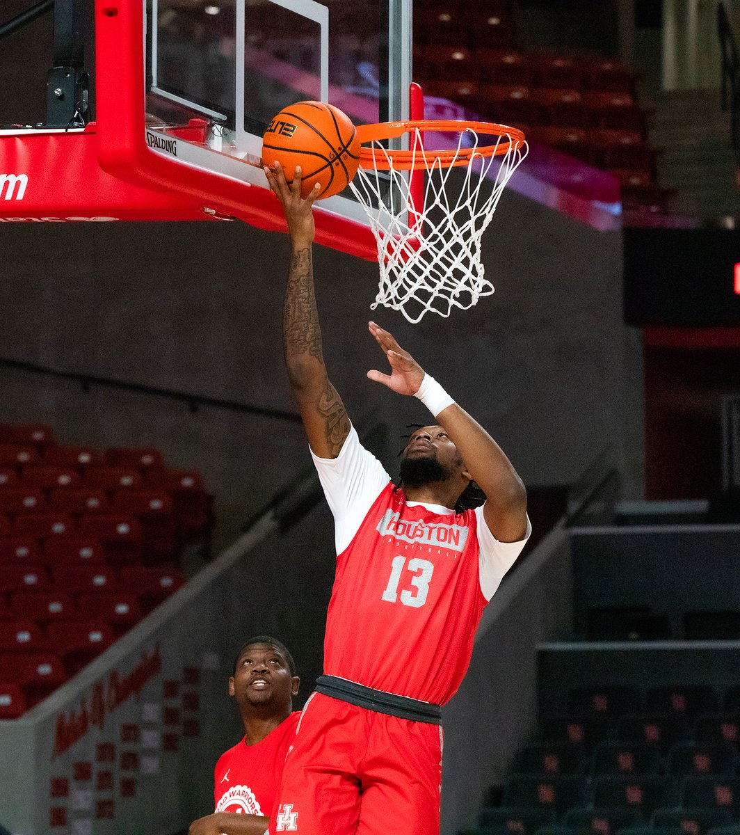 UHCougarMBK's tweet photo. Solid shootaround this afternoon
NEXT – vs Virginia, 7 pm TONIGHT in Fertitta Center
#ForTheCity x #GoCoos https://t.co/rnME7YDxIs