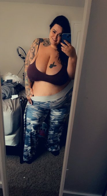 Want to see the topless video? PREMIUM SNAP CHAT!   25$ / month  55$ for 3 months , 100$ for 6 months<a href="/tag/mvsales"class="tags"><span>#mvsales</span></a>