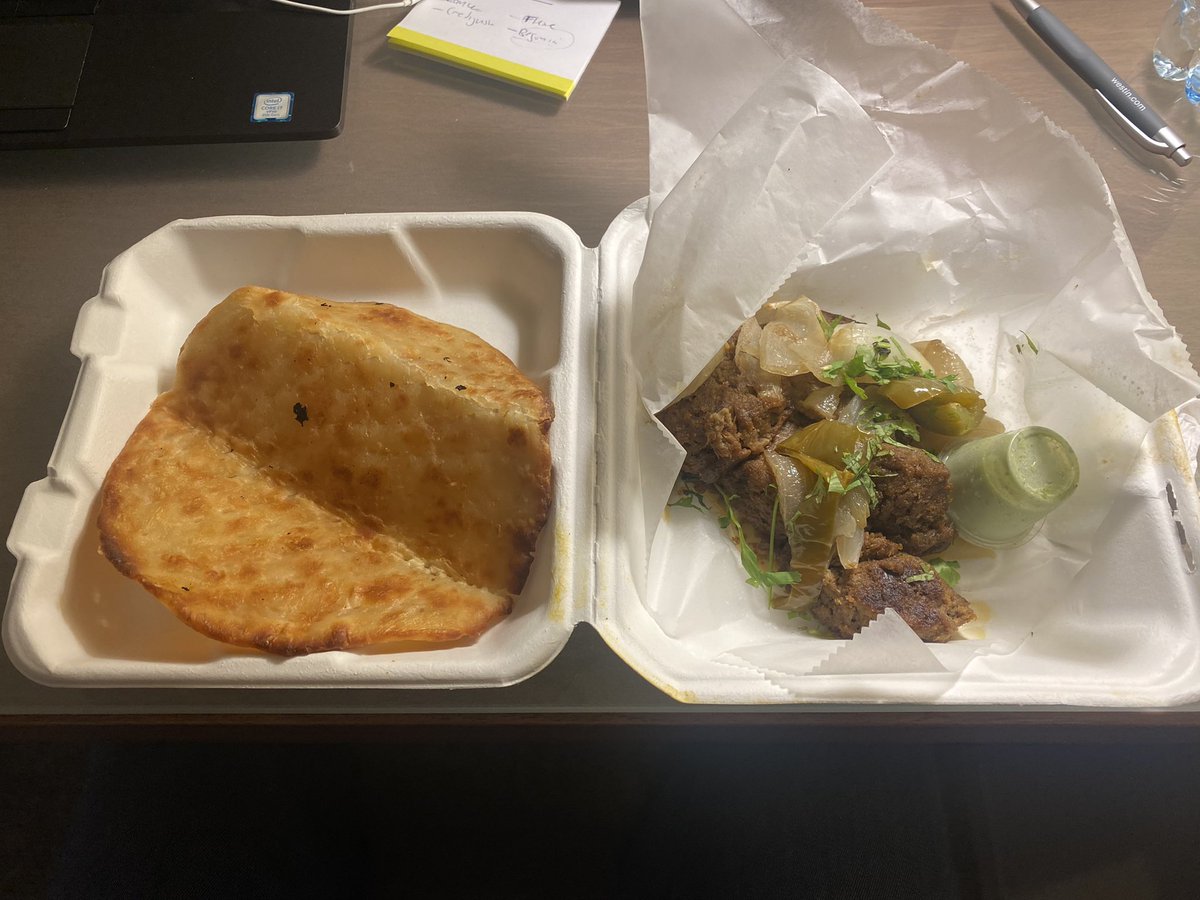 samirmenon's tweet photo. Zareen's...a Bay Area staple https://t.co/52CGuqdP3Z