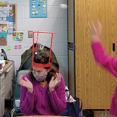 slpisme's tweet photo. This is how much Mrs. Nenni loves her students! #neverunderestimatetheimpactyouremaking #setthestagetoengage #workhazard #slpsaremagical https://t.co/YFUZ1yWG4j