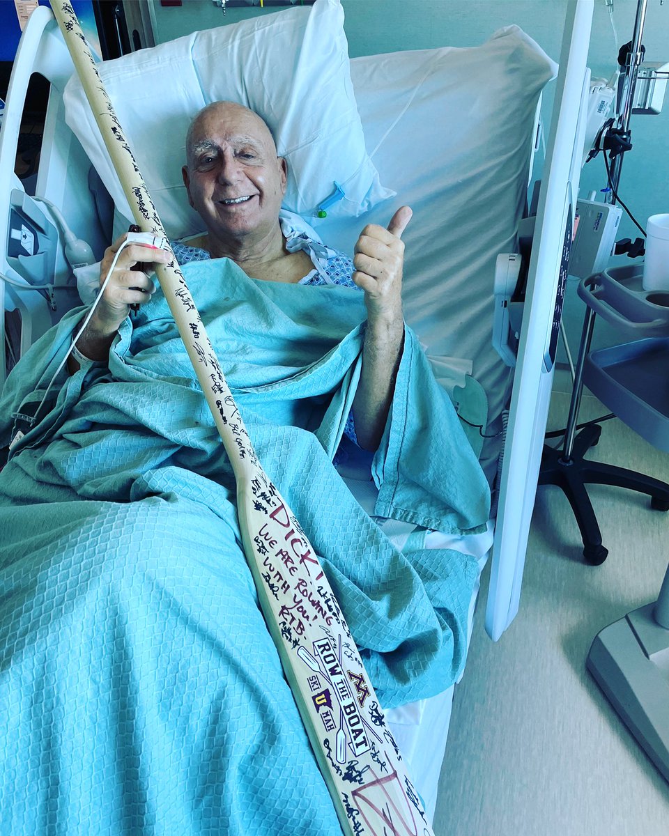 DickieV's tweet photo. The GOLDE Gophers r rowing with me as I just finished my chemotherapy for the day  . I want to send a big #AWESOMEBABY  to @Coach_Fleck  &amp; @GopherFootball  for their KINDNESS as it gave me a big lift mentally &amp; emotionally! 🙏🙏🙏 https://t.co/oVS3sdvt8d
