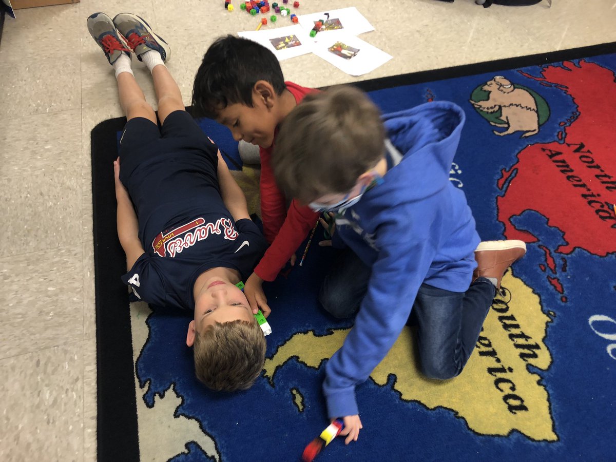 SandfordKaela's tweet photo. Measure Me! Using cubes to measure our math partners! @HighPointFCS #IgnitingEveryFlame https://t.co/UukASIjUTk