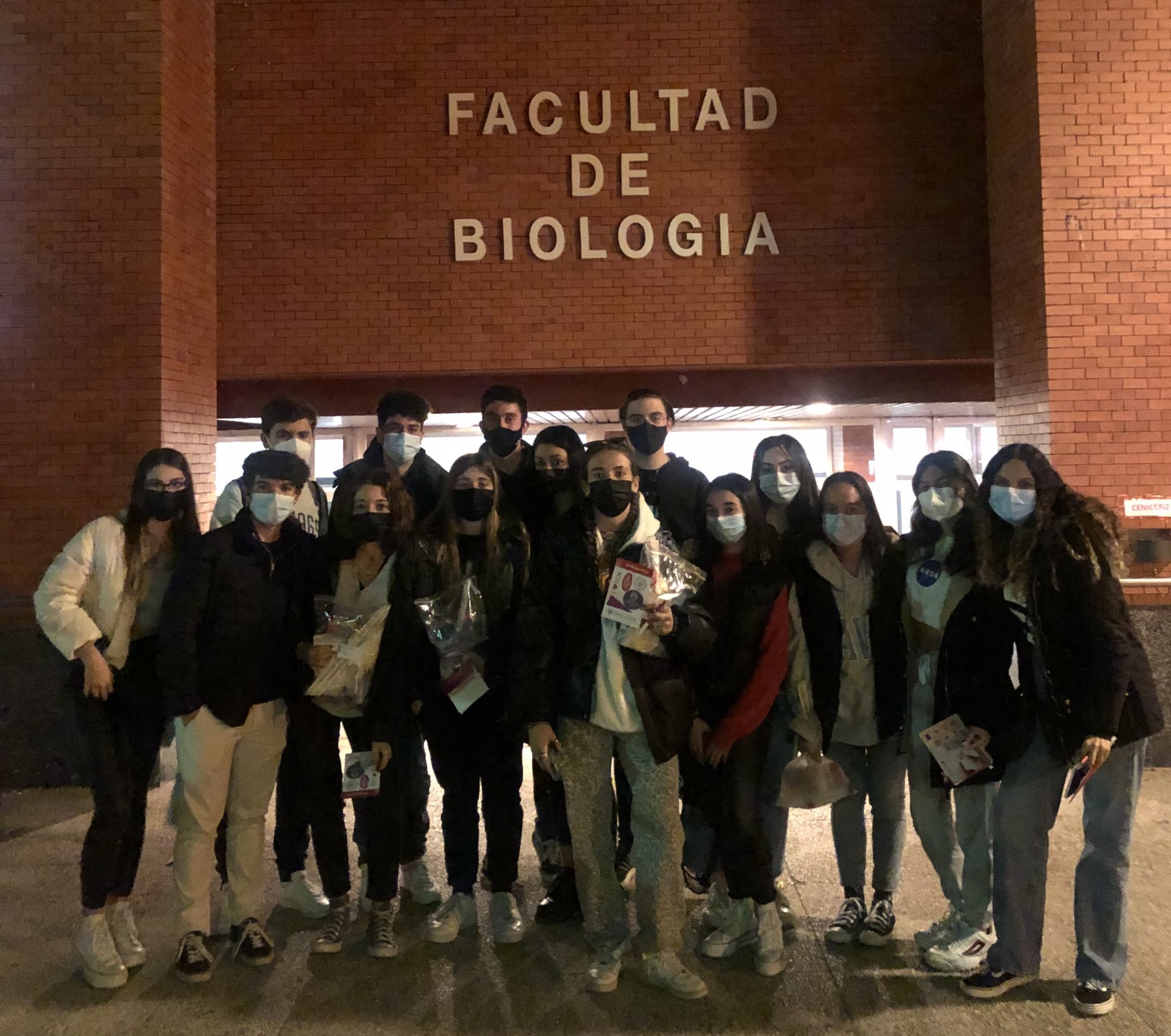 nosotros Desafortunadamente Abandono IES Itaca (Alcorcon) on Twitter: "Semana de la ciencia 🔬⚗️2º Bachillerato aisló ADN en el laboratorio de Biología Molecular de la Universidad Complutense. https://t.co/yhipm3aCnL" / Twitter nosotros Desafortunadamente Abandono IES Itaca (Alcorcon) on Twitter: "Semana de la ciencia 🔬⚗️2º Bachillerato aisló ADN en el laboratorio de Biología Molecular de la Universidad Complutense. https://t.co/yhipm3aCnL" / Twitter