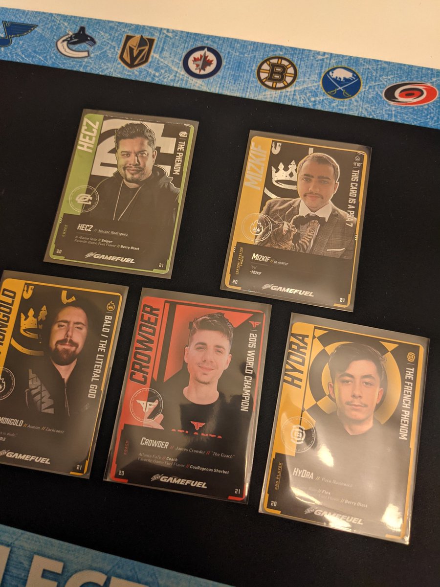 Not a bad pack of @GameFuel cards. <a href="/H3CZ/">OpTic HecZ</a> <a href="/REALMizkif/">Mizkif</a> <a href="/Asmongold/">Zack</a>