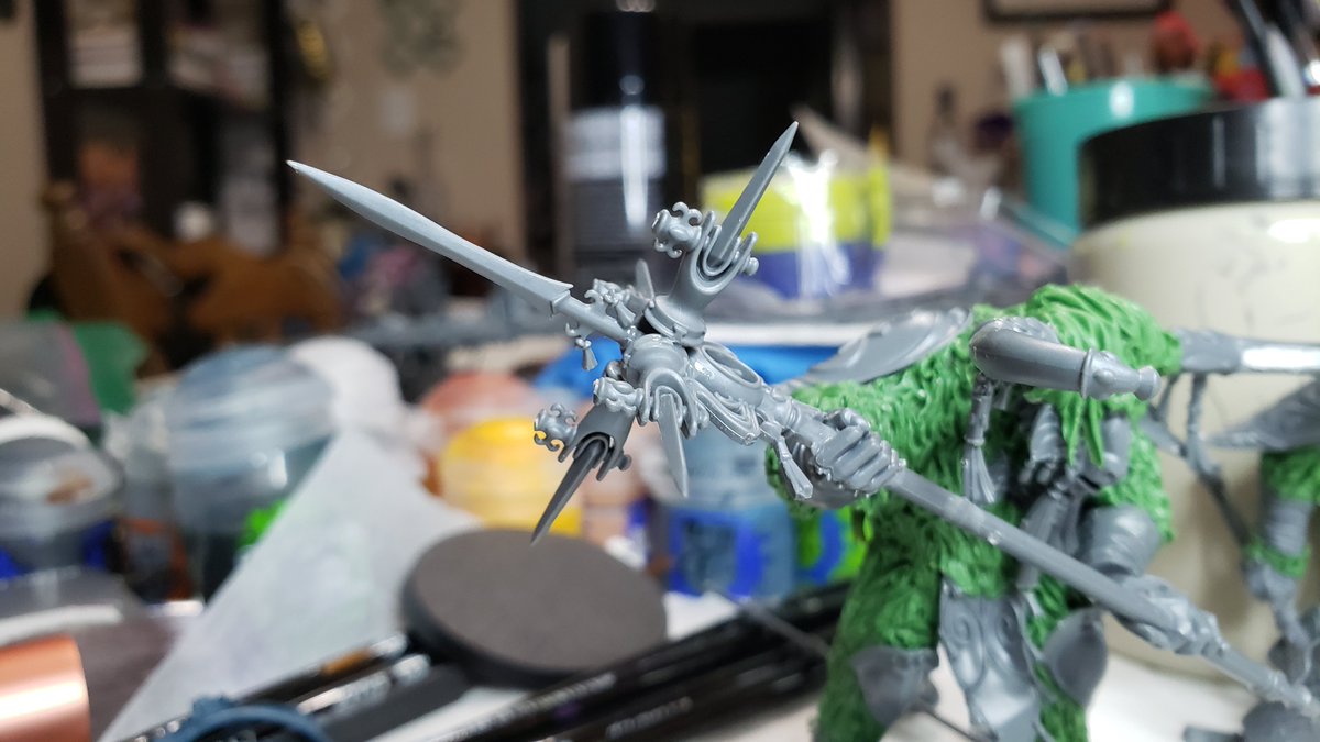 SinaraiP's tweet photo. Since I built him for #animosityiii I have struggled on how I wanted to fill the top of his mace. Just fill the top? Leave it? Add another thing?
So, we added another pointy point, because in a World of War... why not?
Almost ready to prime, baring last checks!
#ageofsigmar https://t.co/gZKGCP9Grh
