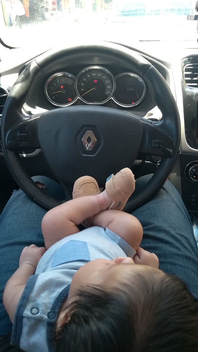 RobsonL91397695's tweet photo. Menor tava de giro com o pai dele hoje 🤩👨‍👦😎 https://t.co/19KmUaus7T