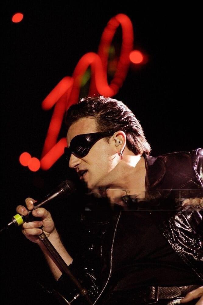 hanover_quay's tweet photo. Se acerca el aniversario de #U2 #AchtungBaby y en febrero de 2022 del inicio de la gira #ZooTV #AchtungBaby30

No te quedes sin tu Neón! 

https://t.co/T428ylmKSB https://t.co/Bj24otSY7G