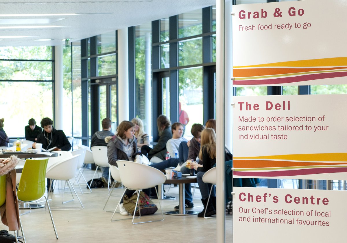 StudyinBritain's tweet photo. @SussexUni es una universidad que se distingue por su enfoque intensivo en la investigación, ocupando en 2020 por cuarto año consecutivo el primer lugar en el el mundo en Estudios de Desarrollo. ¡Contáctanos para postular tu posgrado en UK! https://t.co/um9Spd1xqN https://t.co/b42Mp9Jzvr
