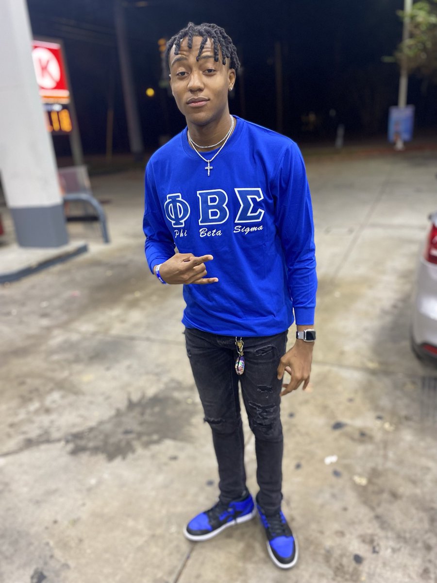 __thatboydez's tweet photo. Almost forgot about these 🥶 https://t.co/DTQ1Yl3ZwG