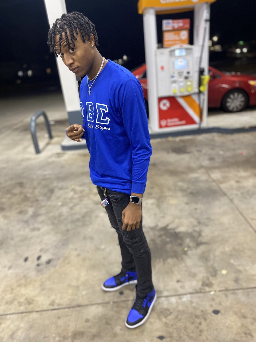 __thatboydez's tweet photo. Almost forgot about these 🥶 https://t.co/DTQ1Yl3ZwG