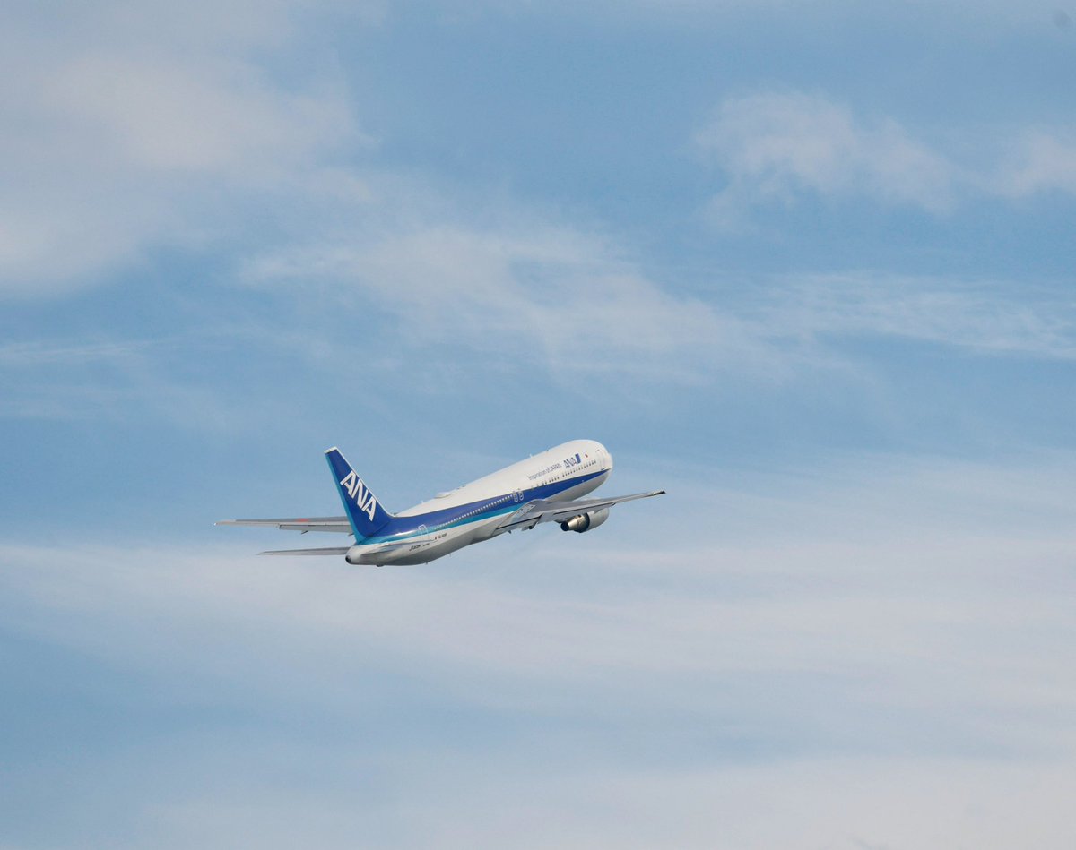 羽田空港
#羽田空港#羽田#飛行機#旅客機#航空機#飛行機写真#飛行機大好き#飛行機好き#飛行機好きな人と繋がりたい#飛行機撮影#飛行機写真撮っている人とつながりたい#飛行機倶楽部#飛行機好き#飛行機のある風景#空港好き#エアライン#航空#航空機写真#写真#写真好きな人と繋がりたい