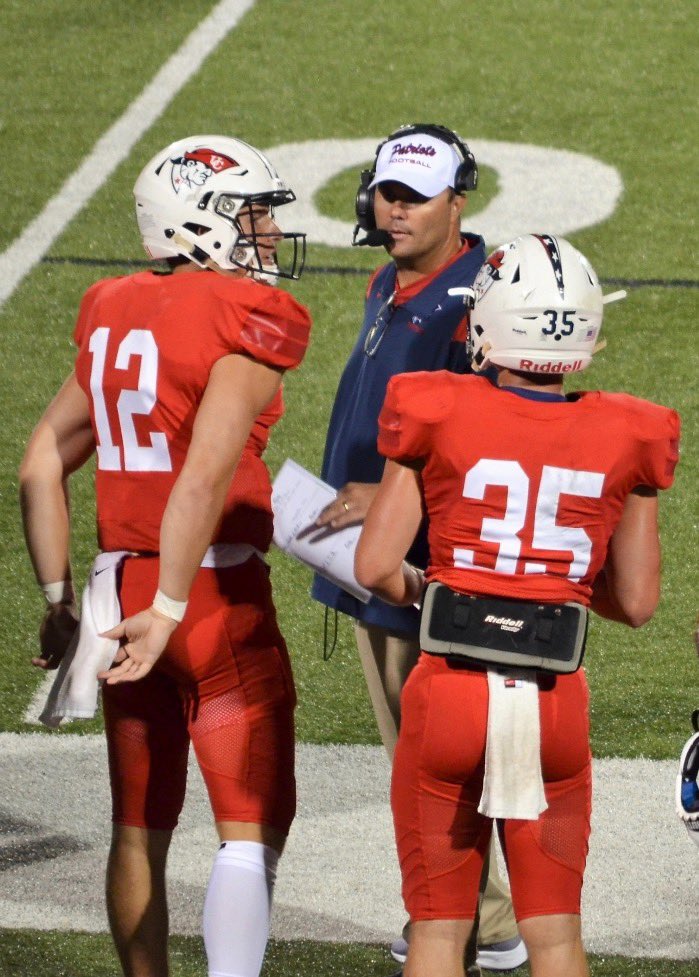 TuckBrown5's tweet photo. I’d like to take this opportunity to thank UC Football for 4 years of learning more about life than I ever could without these experiences. I’ve also met some special guys who have become more like brothers to me than just friends. Thanks to the coaches and the UC family!! https://t.co/lNweODmnYr