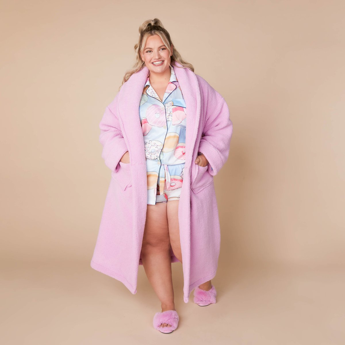 Chrissy Teigen Fansite tweet media