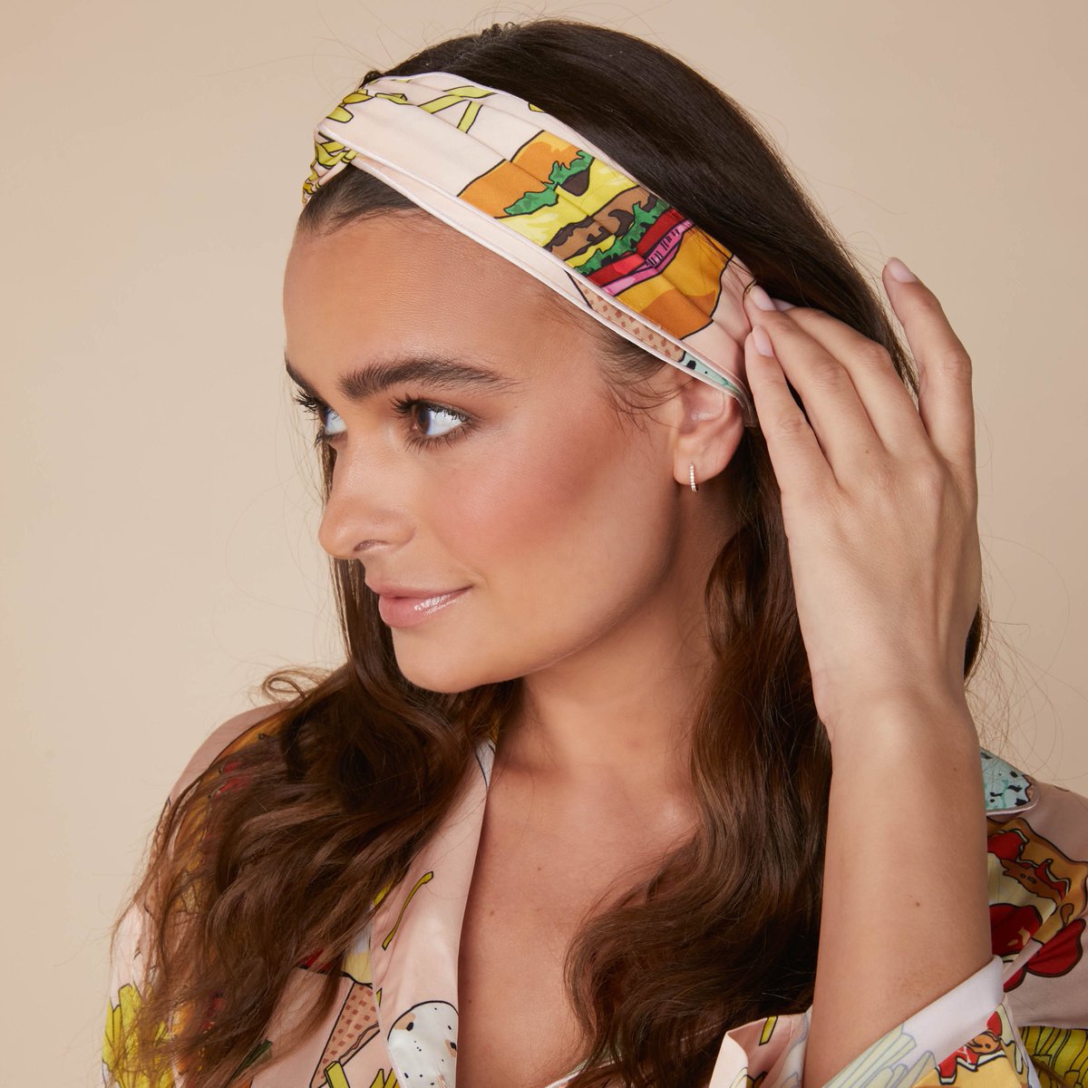 Chrissy Teigen Fansite tweet media