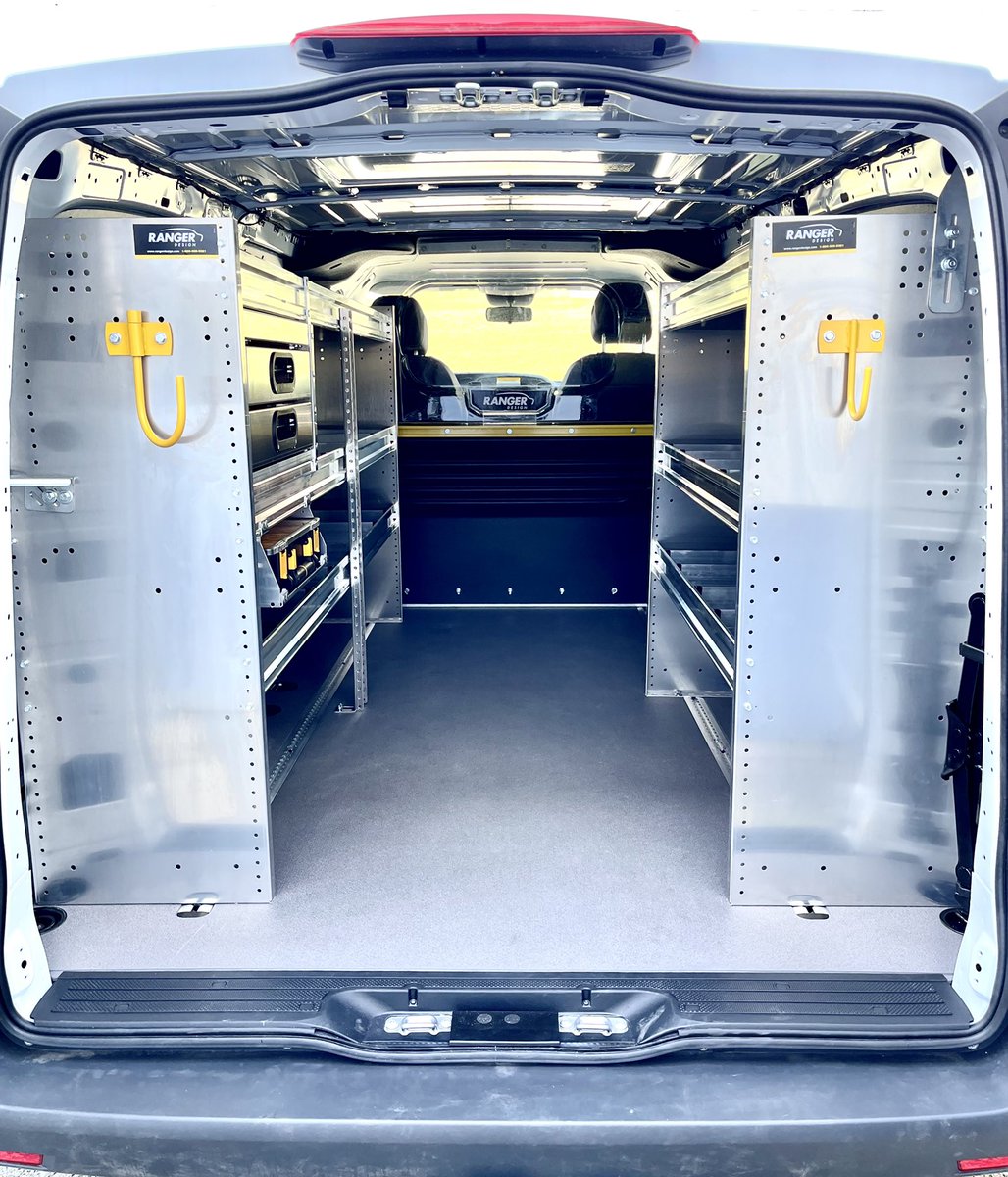 MobileColdSol's tweet image. Another @MercedesBenzUSA Metris cargo van upfit with passenger side sliding door window installed and @RangerDesignInc components - max view partition, shelving with dividers, drawer cabinet, hooks &amp;amp; partskeeper cases.
