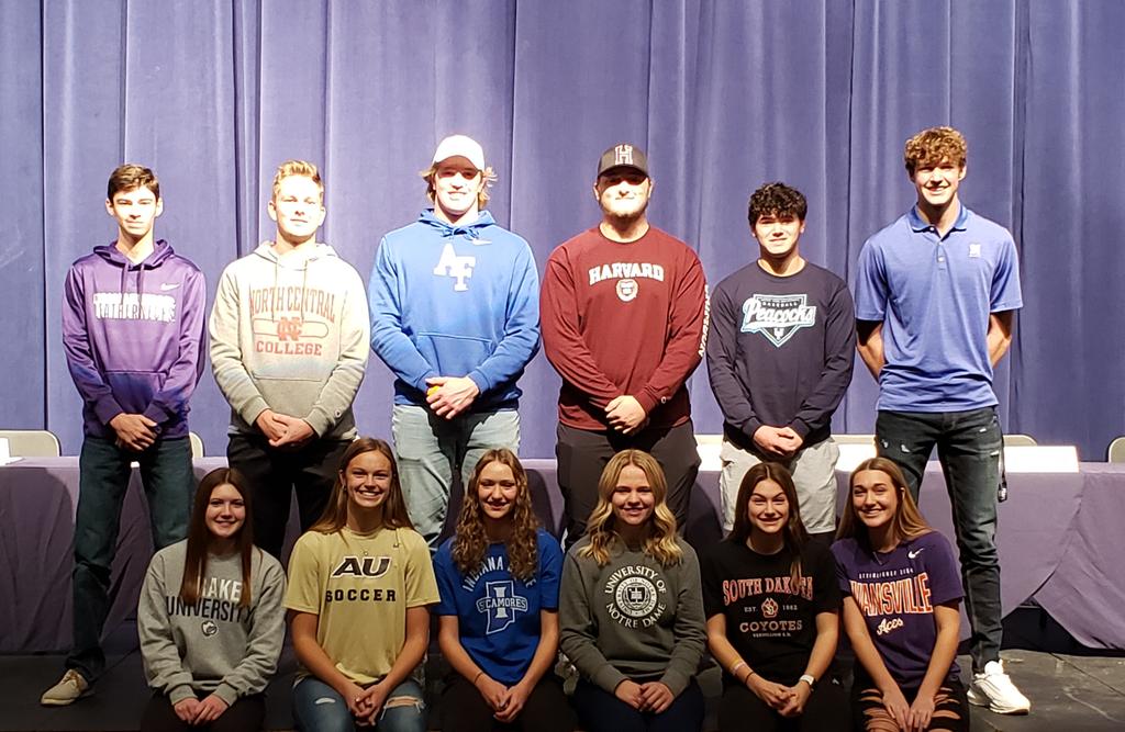 Congratulations to our 12 Spartan ✍✍ers!
Fantastic leaders, Great Students, Wonderful young Men &amp; Women!
Spartan Nation Proud!#SpartanNation