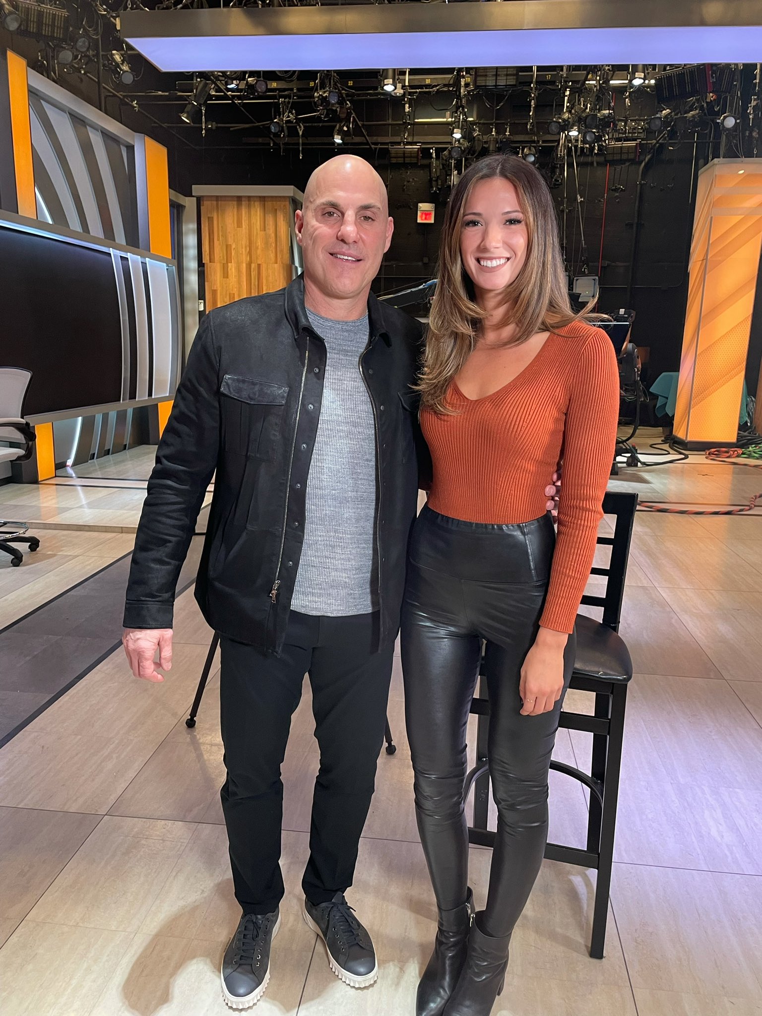taryn-hatcher-on-twitter-to-think-coachironmike-once-played-realrocket22-in-11-preseason-games-just-to-figure-out-if-he-could-actually-skate-now-he-s-in-the-nhlflyers-hof-congrats-to