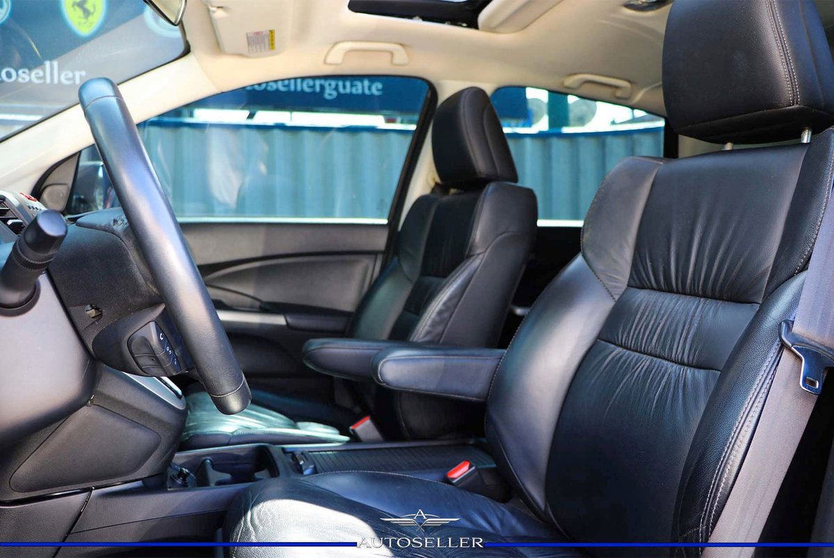 AUTOSELLER2's tweet photo. #HONDA #CRV 2014
✅De agencia
⚙️#Motor 2.4 V-Tech
🏁#Automática
▶️Butacas Climatizadas
✅#4x4
✅ Aros R/17
Precio:Q.114,995
📲#WhatsApp:5203-8291
#carrosenventaguatemala #autos #carros #AHORA24H #traficogt #ATENCION #parati #FelizMartesATodos #predio #seminuevo #autoseller https://t.co/pe3OoCtM4X