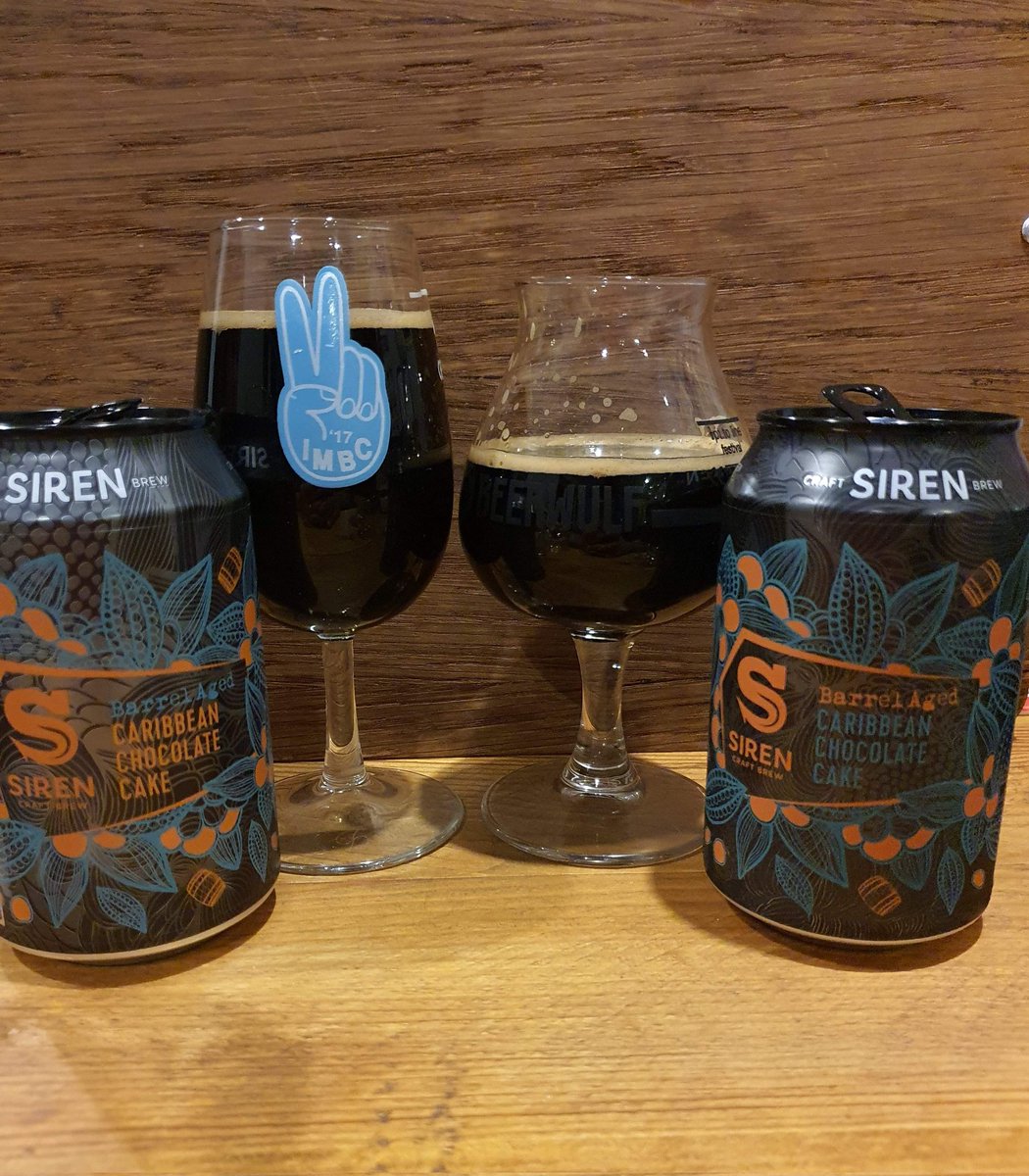 danmayer77's tweet photo. 2019 vs 2020 @SirenCraftBrew #SirenCCC side by side challenge hit penultimate match with battle of the barrel aged! Really interesting to compare 2 different sets of barrels & ageing. For me the 2019 just won over here. 2021 sees Mole edition instead so for now- farewell barrels! https://t.co/GlRgNybak9