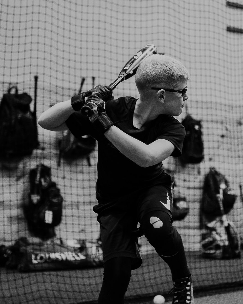 MASH__BASEBALL's tweet image. It’s pretty black and white: 

If you want results, you have to show up and put in the work. ⚫️⚪️ #SimpleFormula