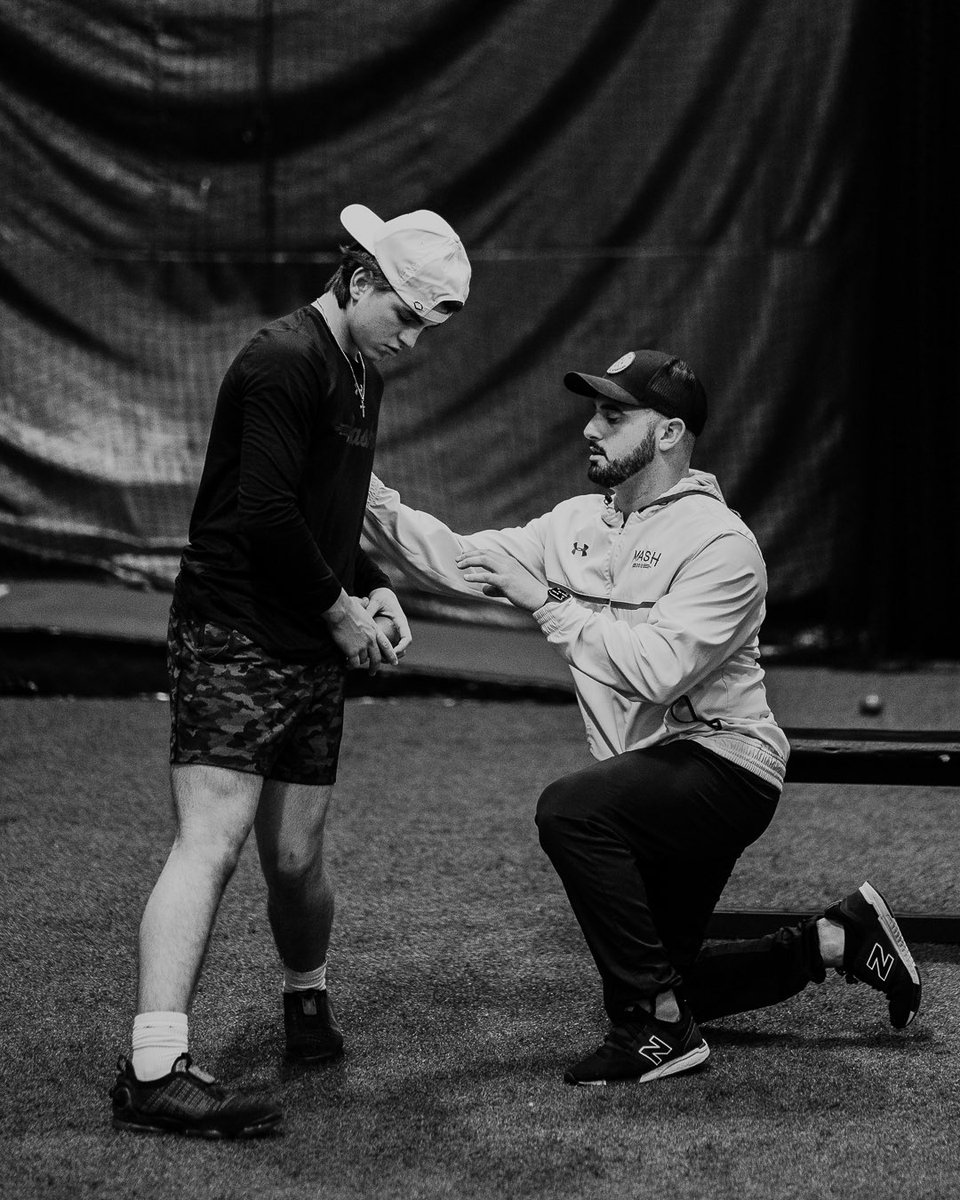 MASH__BASEBALL's tweet image. It’s pretty black and white: 

If you want results, you have to show up and put in the work. ⚫️⚪️ #SimpleFormula