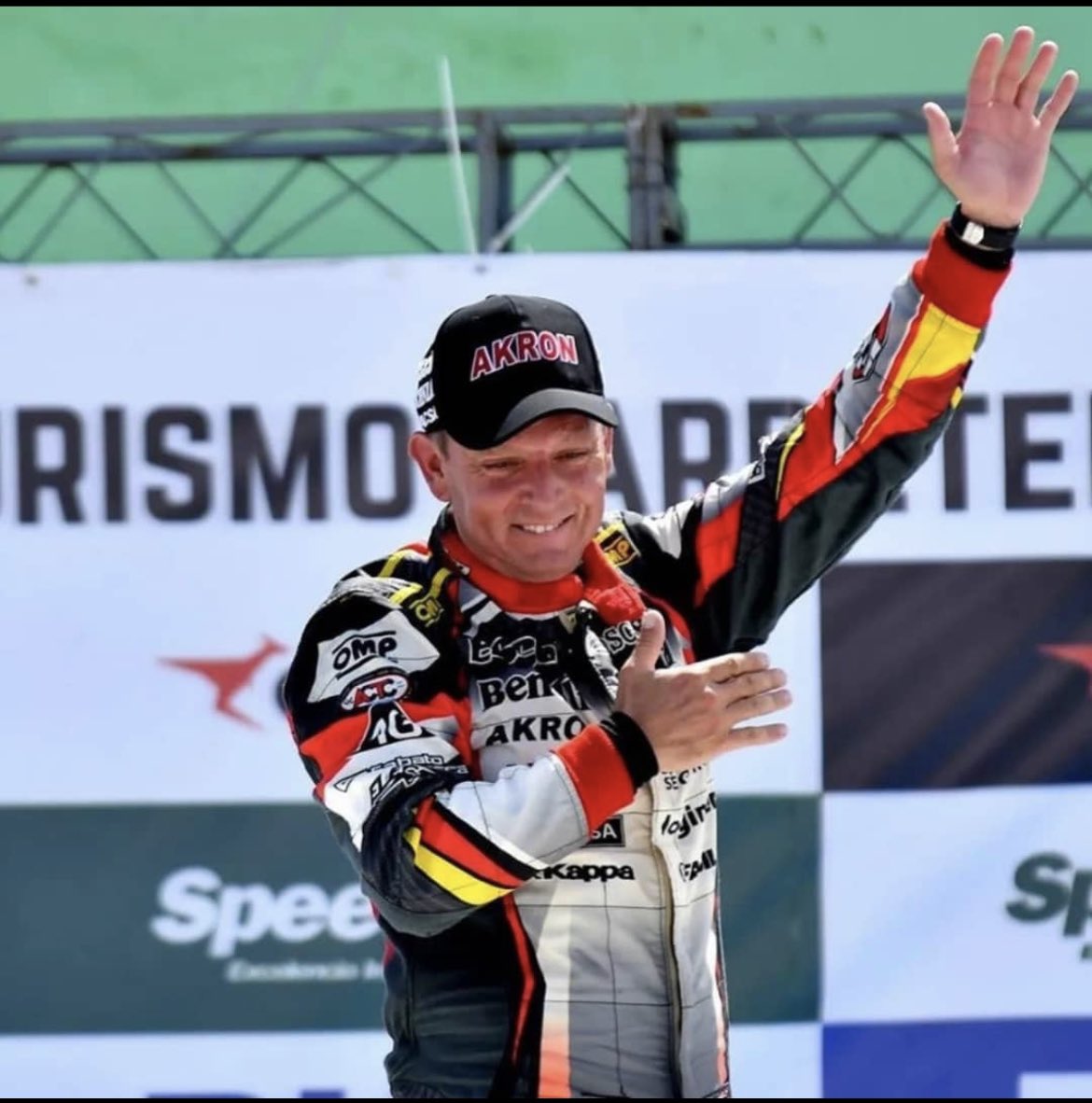 Claudio D. Legnani tweet media