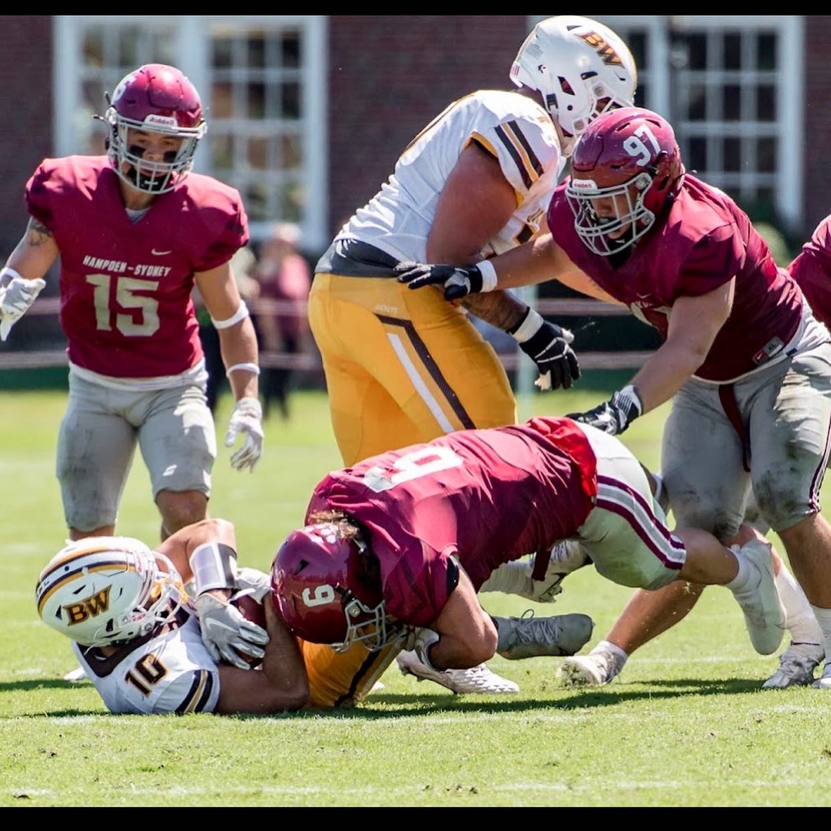 Dowdy_Coach's tweet photo. 118 TCKL✅
15 TFL ✅
3 SACKS✅
2 INTS✅
Punt block ✅
All- Time Career Tackles Leader🏆
@odacathletics @HSCathletics @HSC__FOOTBALL 

Co- DPOY🤷 https://t.co/PmvRz2KwYX