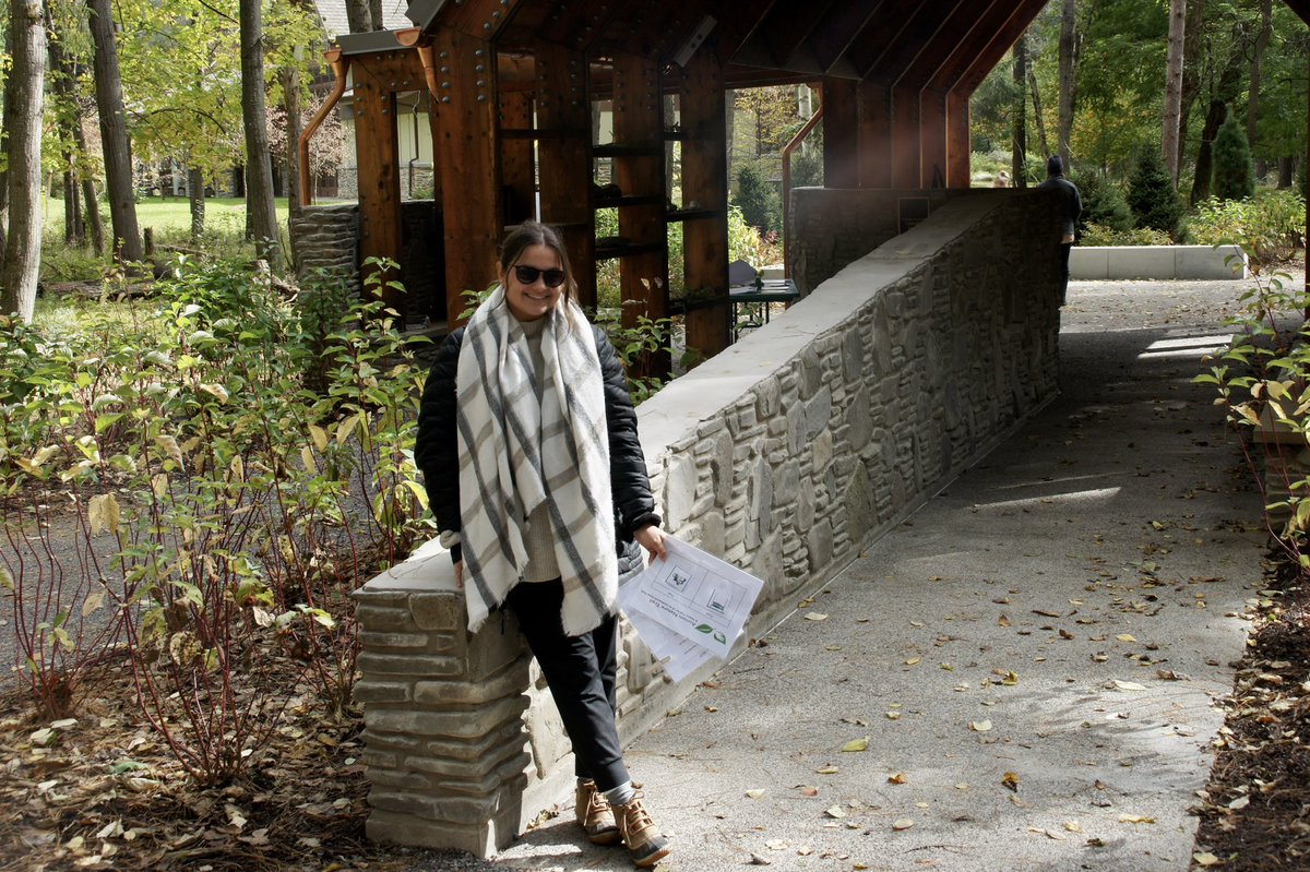 Miss Burzynski tweet media