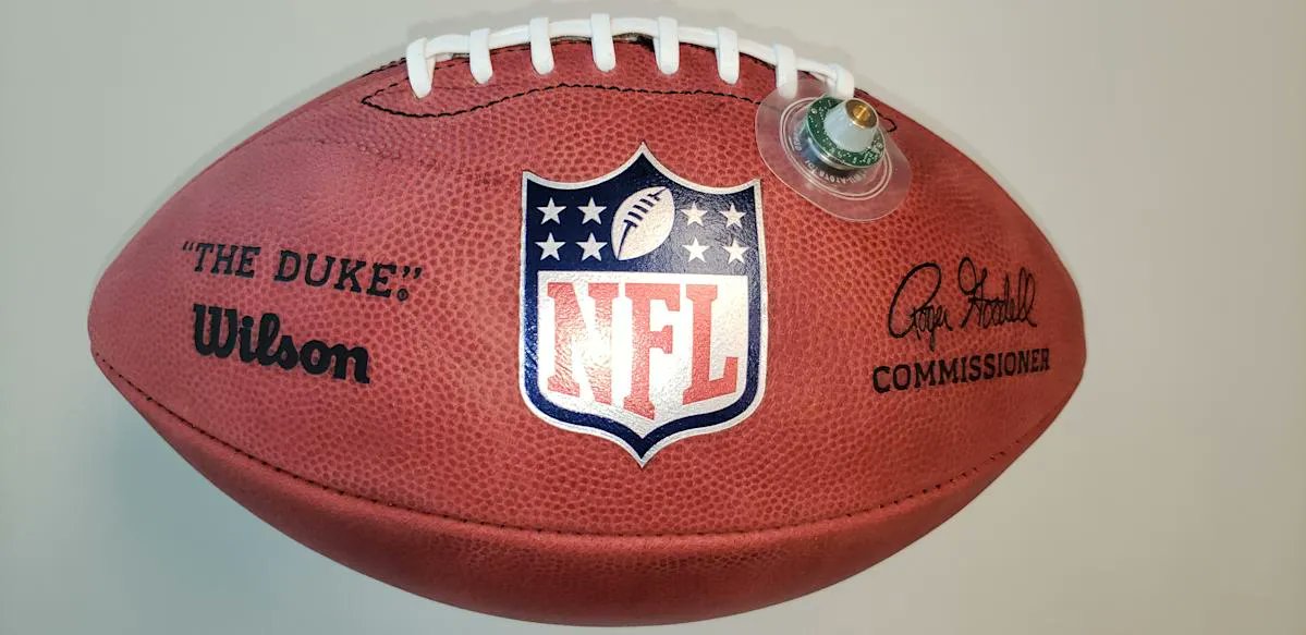 _its_matt's tweet photo. Yes, the NFL puts microchips in footballs, but they’re not ready for prime time on key calls – yet https://t.co/Dxz6Fi0Mf2 https://t.co/uVUsiXweDo