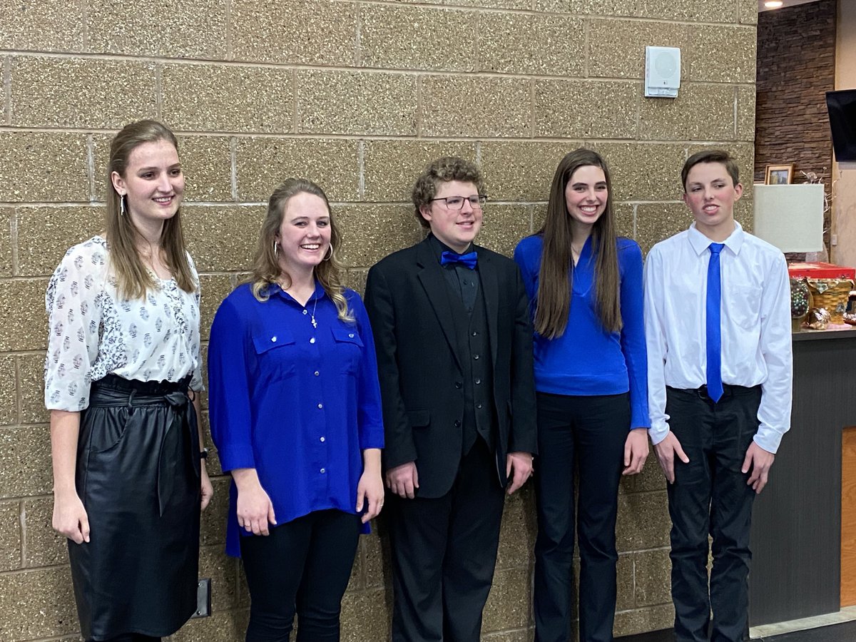 KenHofer13's tweet photo. Proud of McKenzie and the James Valley Christian Oral Interp Team.   Mac on to State in Story, Serious, and Readers Theatre. Proud of you McKenzie. https://t.co/XatRt6iFZv