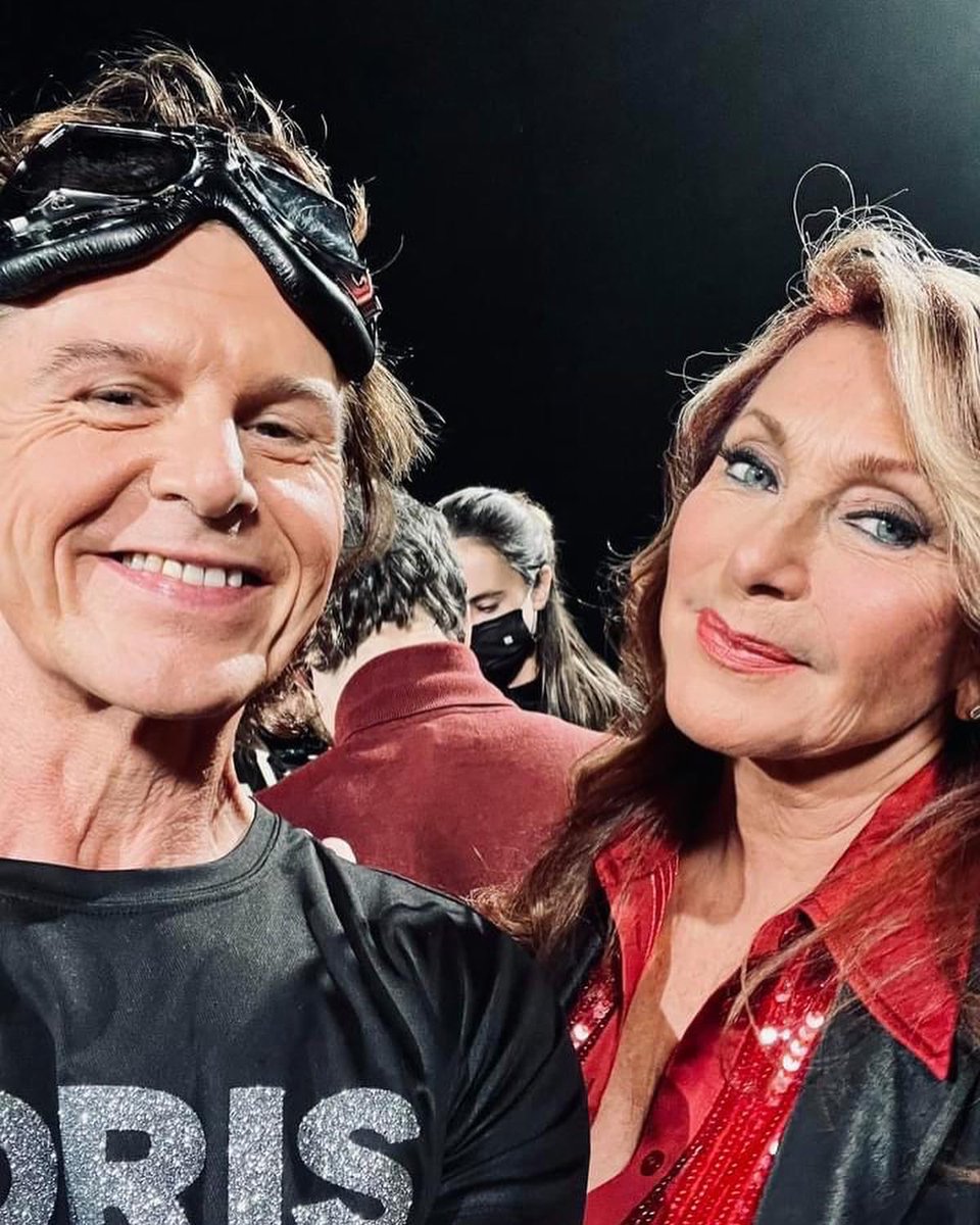 Tendancesetcie's tweet photo. Bientôt sur vos petits écrans 🙂
Julie Pietri dans les 500 chansons préférées des français !
Julie Pietri une artiste Tendances & Cie
#tv #showtv #500chansonsprefereesdesfrancais #primetime_ #juliepietri #tendancesetcie #music #evelevetoi #stars80 #bestof80 #lesannees80 https://t.co/TOk8OqRGKF