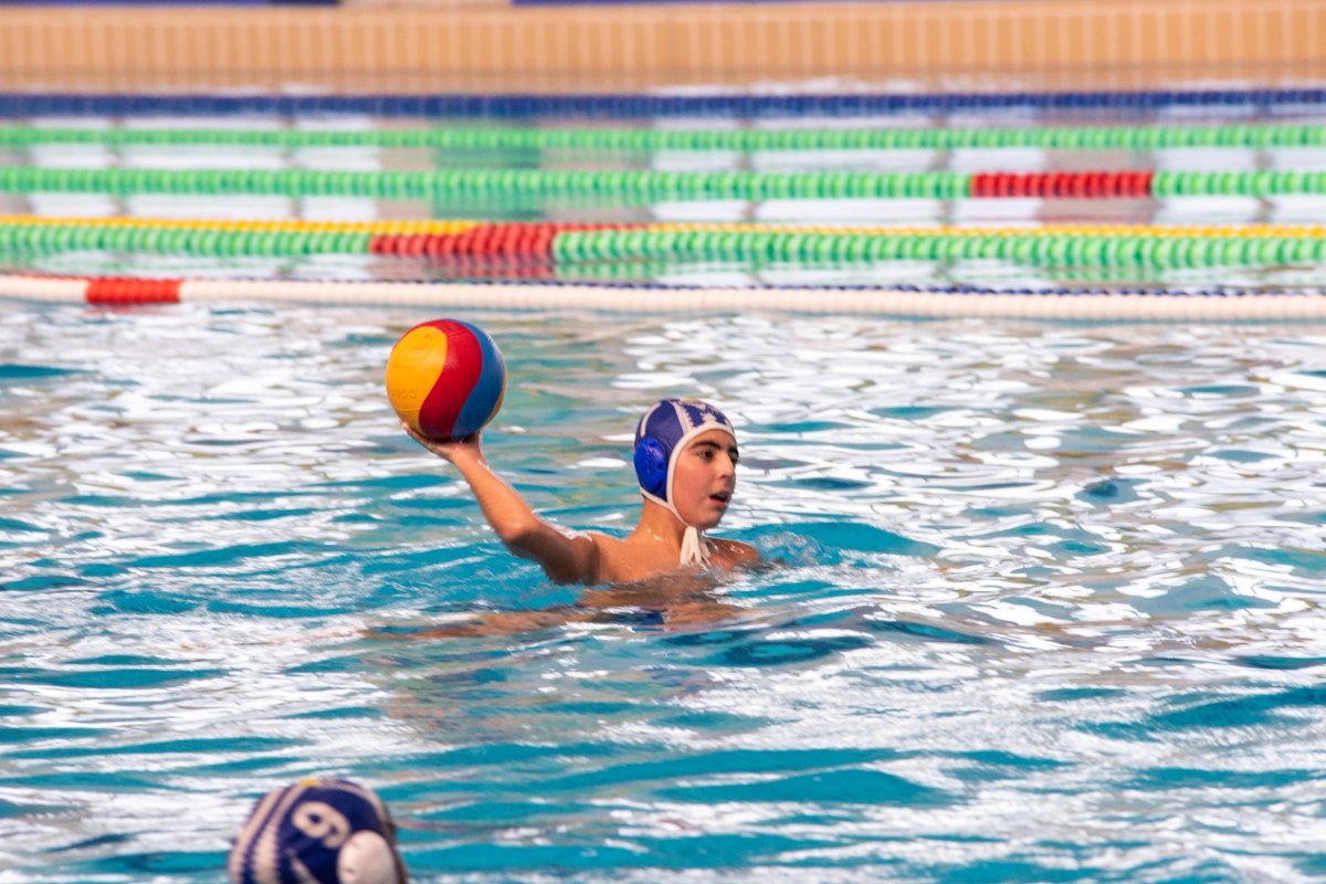 cn_jerez's tweet image. Waterpolo. Las categorías inferiores del DKV Jerez se desplazaron este sábado para disputar un triangular amistoso en la capital gaditana junto al CW Cádiz y el CD La Molinera. Jornada festiva en la que destacó el enorme incremento de deportistas benjamines en nuestras filas.