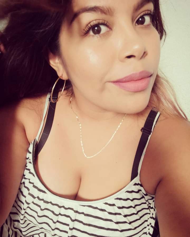 BeautSophia's tweet photo. Estoy dispuesta a tragame tu leche 🥵😏 https://t.co/XPd9hBjy6p