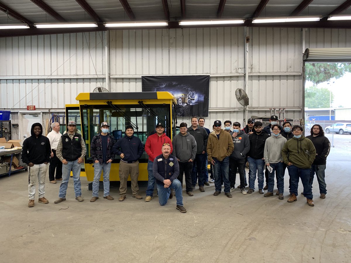 weldinged's tweet photo. Thanks to Steve and Mike Mattern at the Saf-T-Cab company. Your interesting and solid company represents great opportunities for students. These partnerships are key to everyone’s success. Community’s that work together grow together!! ⁦@COSGiant⁩ ⁦@COSTulare⁩ https://t.co/QPfn9kjNl5