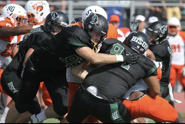 tylerwhite_2022's tweet photo. Blessed to receive my first offer from OBU!!! Go bisons! @OBU_Football @CoachBMorris35 https://t.co/YtAI9tS6bk
