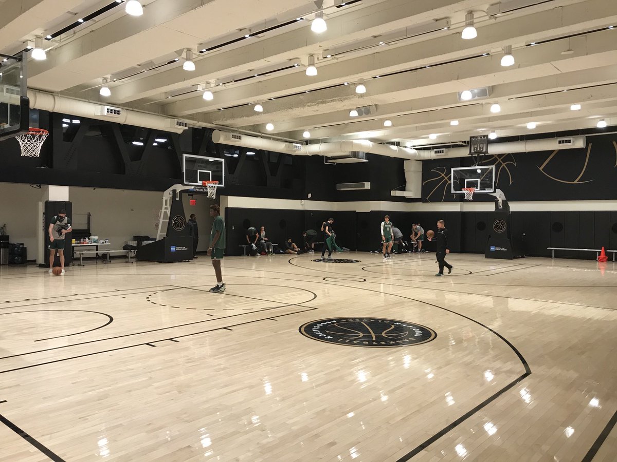 Workout at the National Basketball Players Association Training Center in Manhattan thanks to ⁦<a href="/binghamtonu/">Binghamton University</a>⁩ alum Ron Klempner ‘84, Senior Counsel for the NBPA #BingPride #family