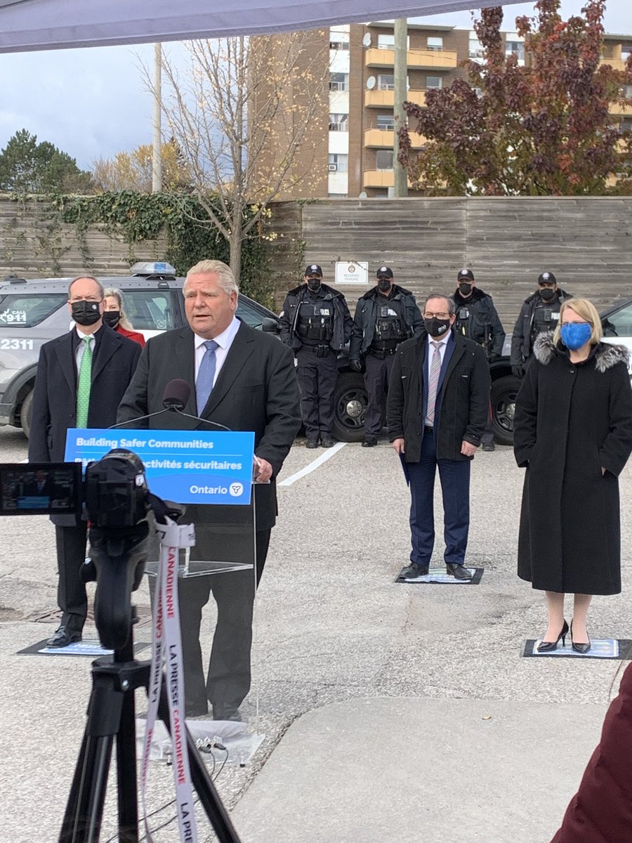 jamesramertps's tweet photo. Today I welcomed the Premier to @TPS23Div for an announcement about funding to help police across Ontario combat guns, gangs, &amp; drugs. Any support for police agencies is welcome as we work together across borders to keep communities safe. https://t.co/kIUcoivc0Z