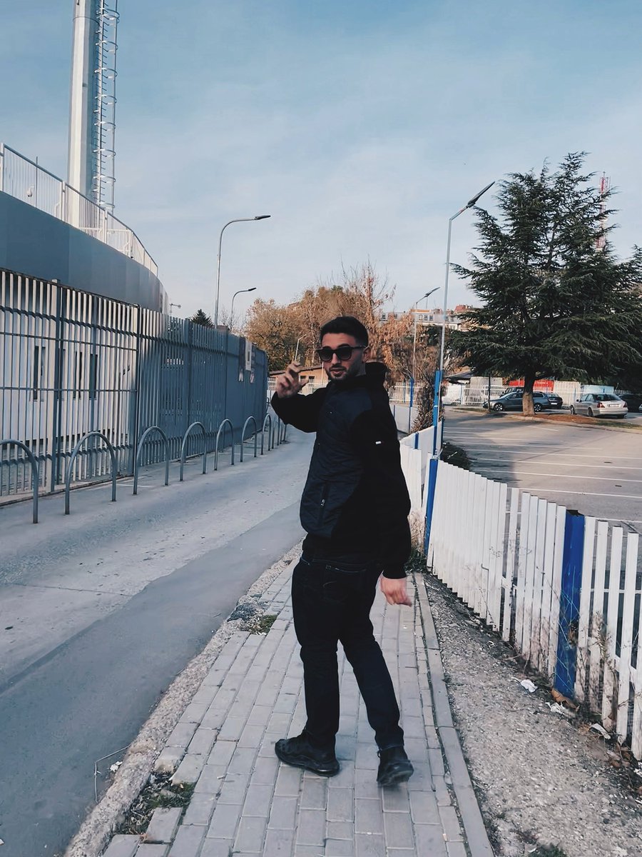 What’s happening edhe Tweet
