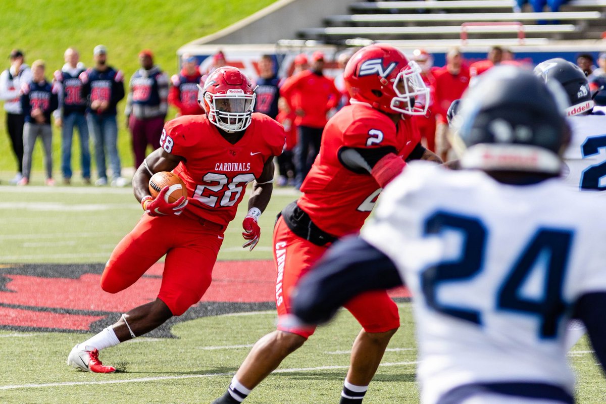_armonrobinson's tweet photo. After a great conversation with   @PrudhommeSVSU , I’m blessed to receive an offer from @svsu_football 🔴🔵 @McKeownDB @Coach_Spoerl @CoachSneed1 @Coach_Couch44 @Coach_Cmoore @TrustMyEyesO https://t.co/KLO6AvqKn4