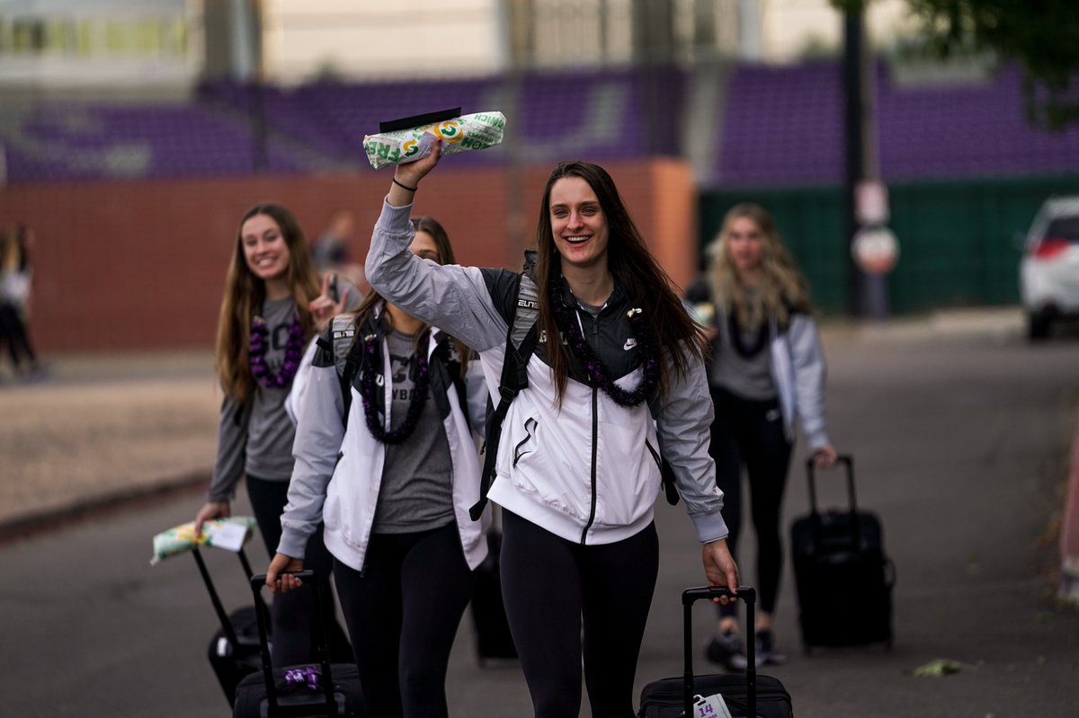 GCU_WVolleyball's tweet photo. Las Cruces bound ✈️ https://t.co/xGceqkFnDo