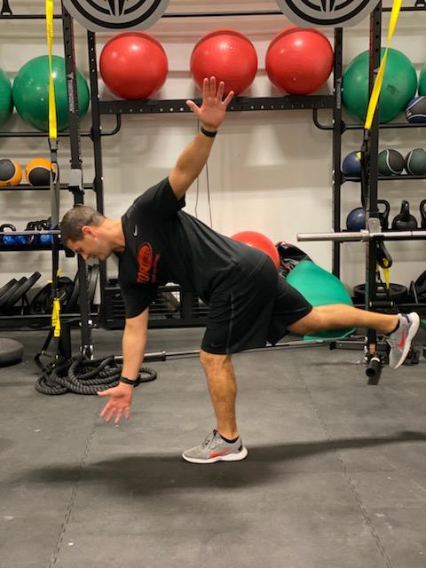 SafeSports1989's tweet photo. Thank you to Scott Prunier of @topfitnessnh for presenting "In & Off-Season Training for Today's Youth Athlete". What a great way to start Youth Sports Safety Week!
#YSSW #strengthandconditoning #athletictraining #at4all https://t.co/QJRS0IzVO1