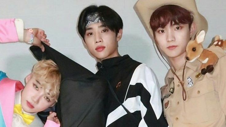 deobisque's tweet photo. deobis que 💗 esse trio >>>> https://t.co/xJDcQfuRfi