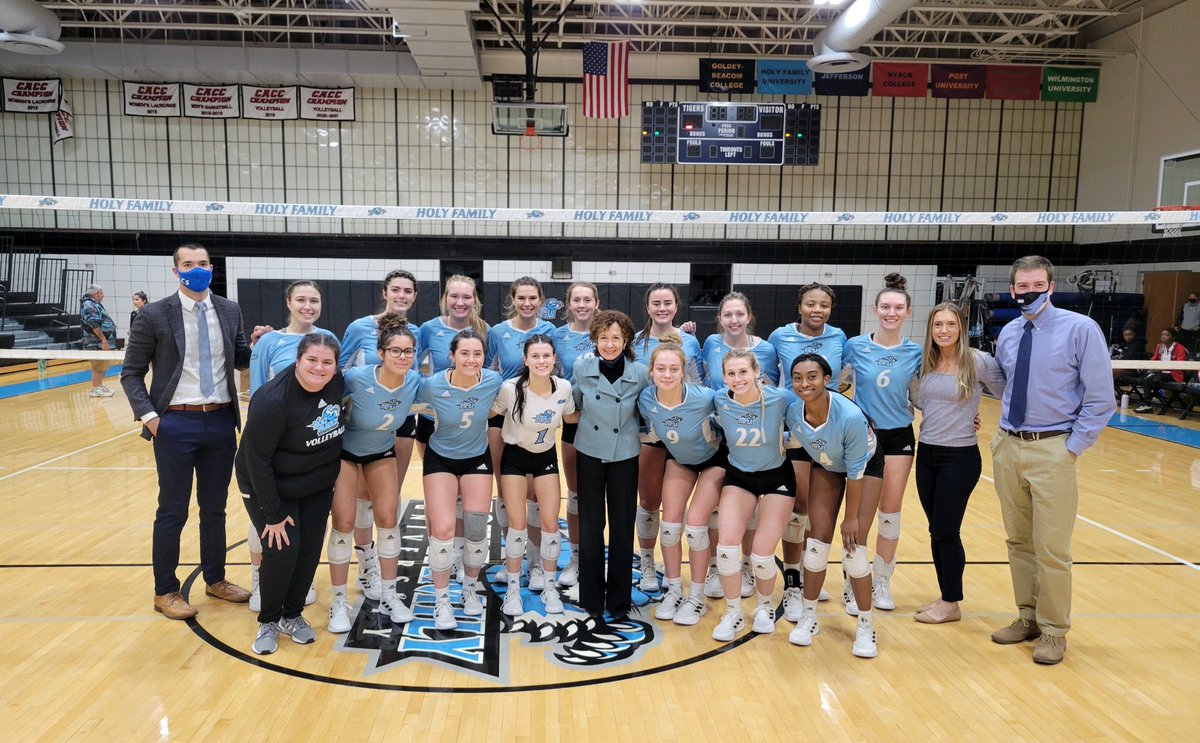 Holy Family Tigers tweet media
