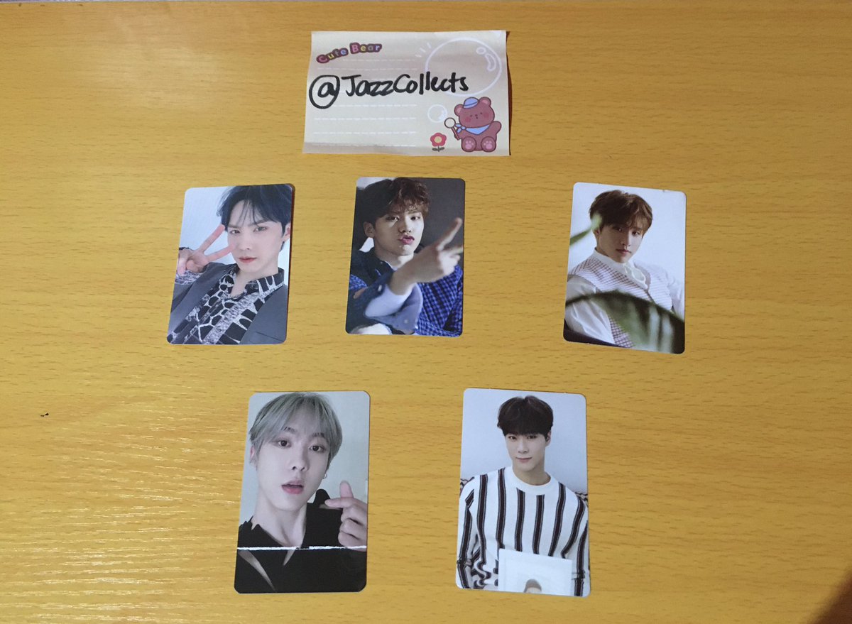 JazzCollects's tweet photo. SELLING 

SLIGHTLY DAMAGED astro PHOTOCARDS 

110 each +lsf 
PAYO 
Shipment: Nov 19 
Shopee checkout 

 (dm me for the condition of the specifi photocard) https://t.co/sIpEweWsE6