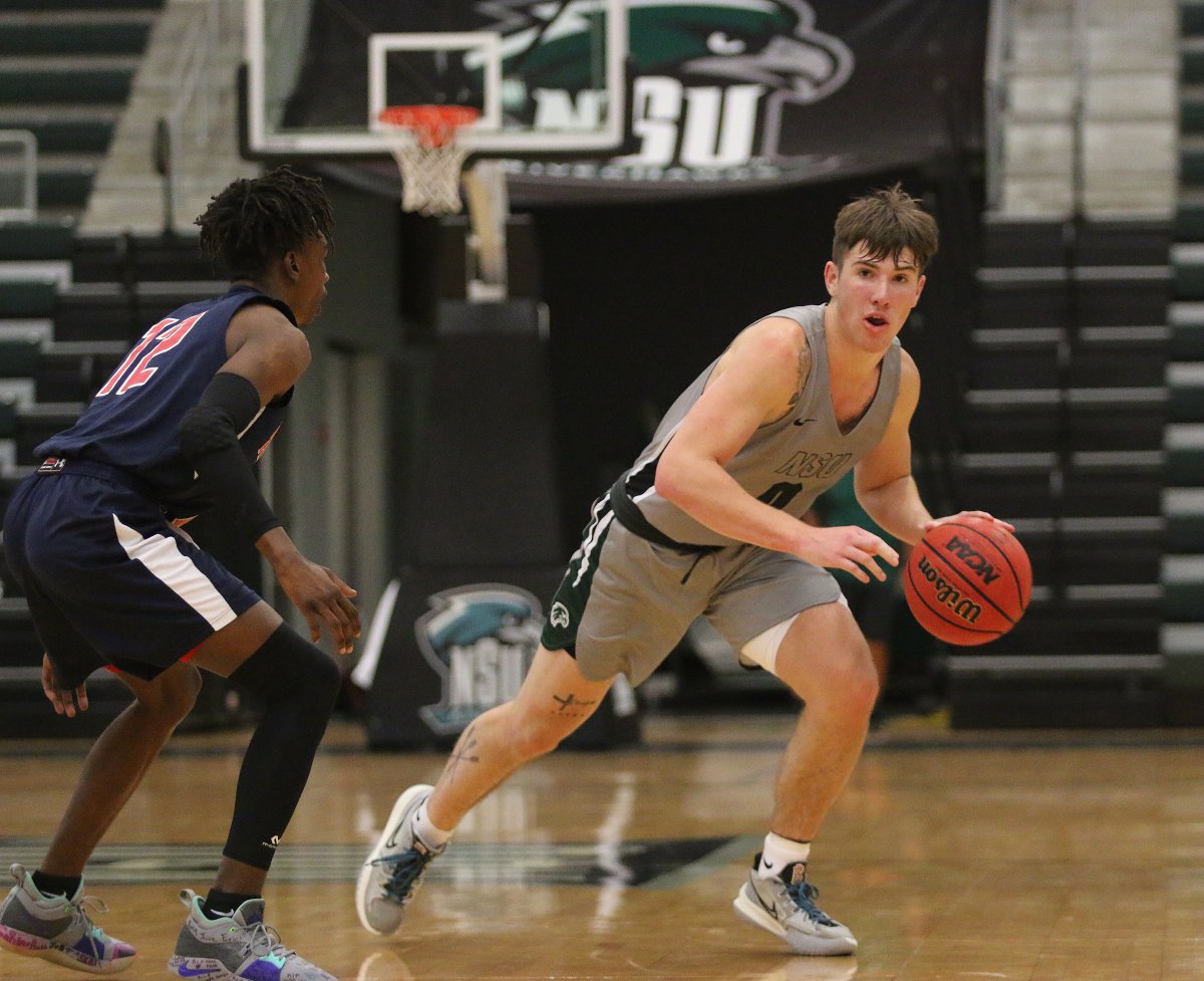 ByronBeers's tweet photo. .@RiverHawksMBB rolls to 96-60 win over Arlington Baptist Tuesday in home opener at the NSU Event Center. Emeka Obukwelu and Christian Cook combined for 49 points on 19-of-29 shooting. https://t.co/BOUjuf4cWN @RiverHawkSports https://t.co/hBlaUvcHtg