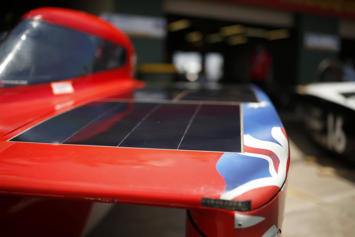 WorldSolarChlg's tweet photo. Nothing cooler than the curves of a solar car 😎
#BWSC https://t.co/TqSvSRTbGy